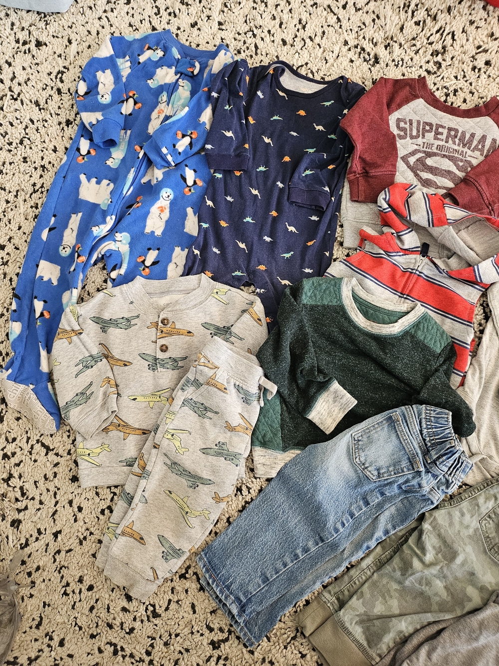 Assorted 18m Boy Bundle - Picture 3 of 3